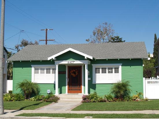 bright green house.jpg